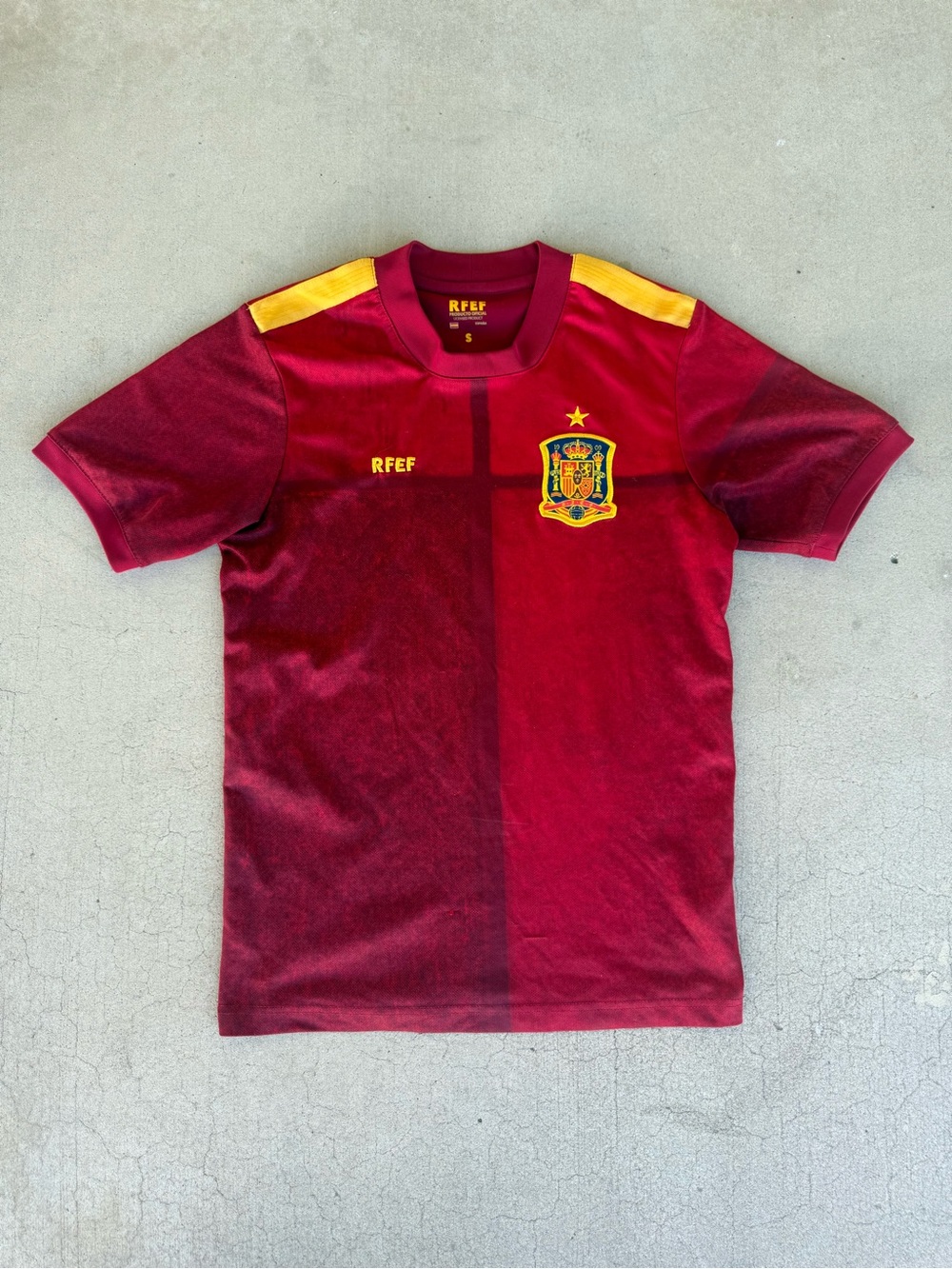 Spain RFEF National Team Soccer Jersey – Size Small